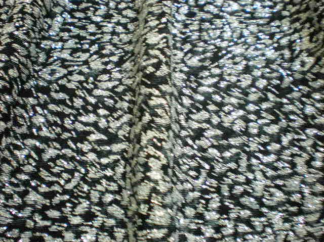 5.Silver Leopard On Black Slinky